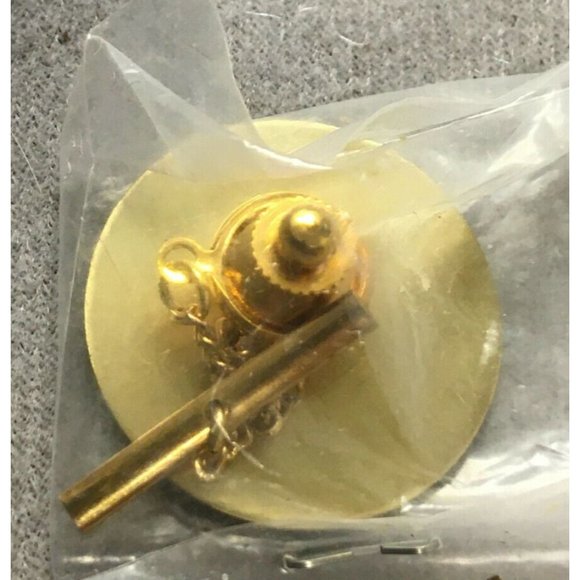 VFW Ohio 94-95 Tie Tack/pin with Chain w Bar Gold Tone Enameled NOS - Picture 2 of 2